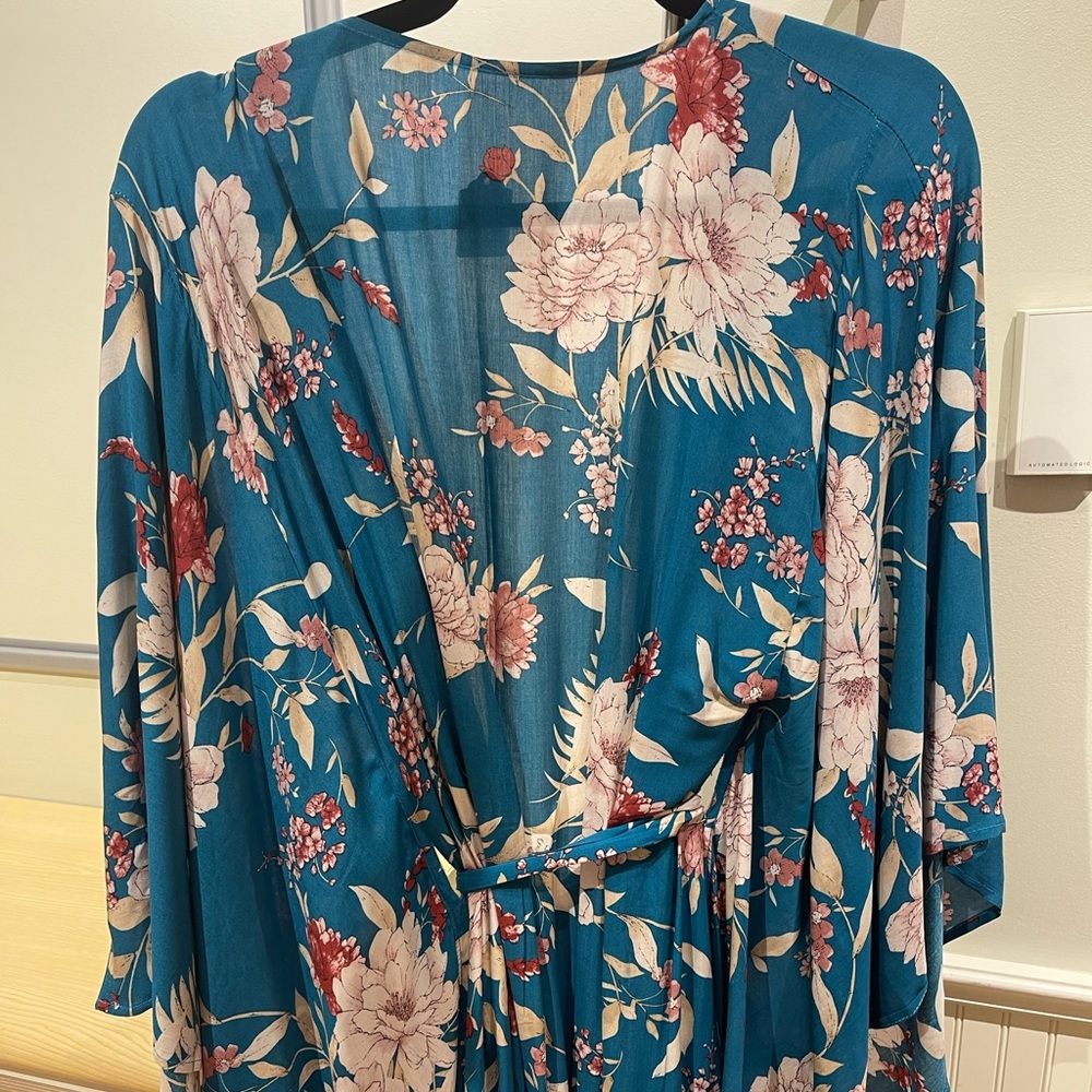 NWOT Blue Floral Print Boho Tie Waist Kimono - Picture 3 of 5